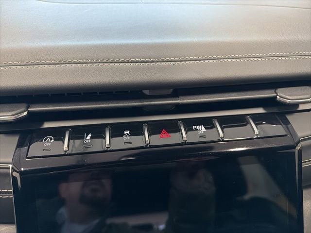 Used 2022 Jeep Grand Cherokee Overland image 30