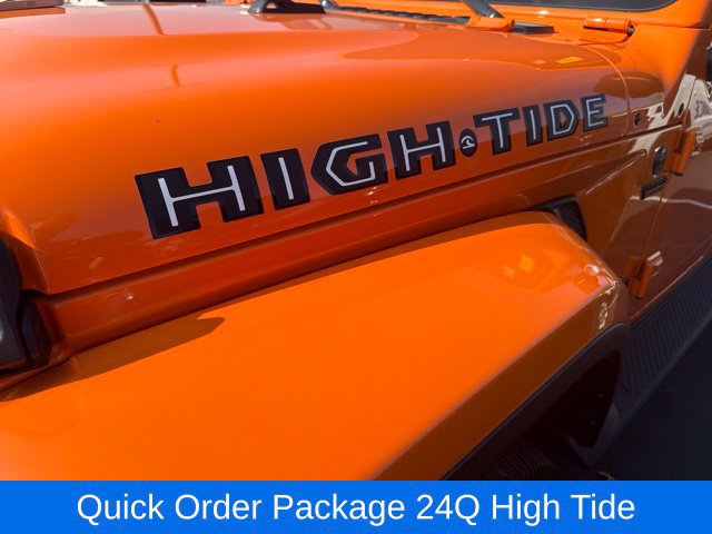 Used 2025 Jeep Gladiator Sport AWD/4WD image 4