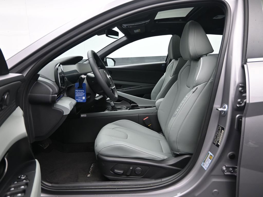 New 2026 Hyundai Elantra Limited w/ Cargo Package image 25