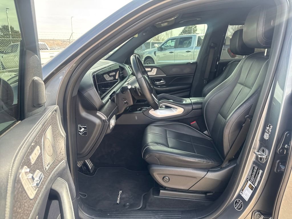 Used 2022 Mercedes-Benz GLS 450 4MATIC image 11