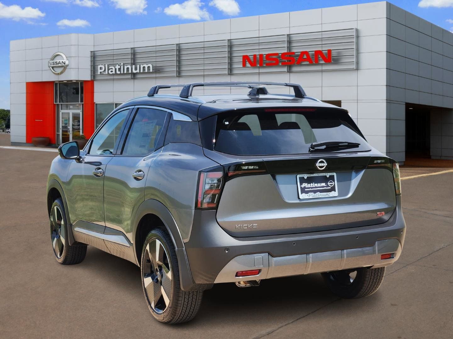 New 2026 Nissan Kicks SR image 5