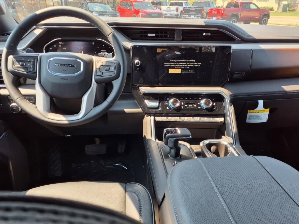 New 2025 GMC Sierra 1500 Denali w/ Denali Reserve Package image 8