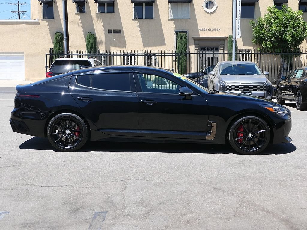 Used 2022 Kia Stinger GT1 w/ Red Interior Color Package RWD image 2