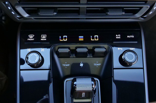 Used 2021 Porsche 911 Carrera image 19