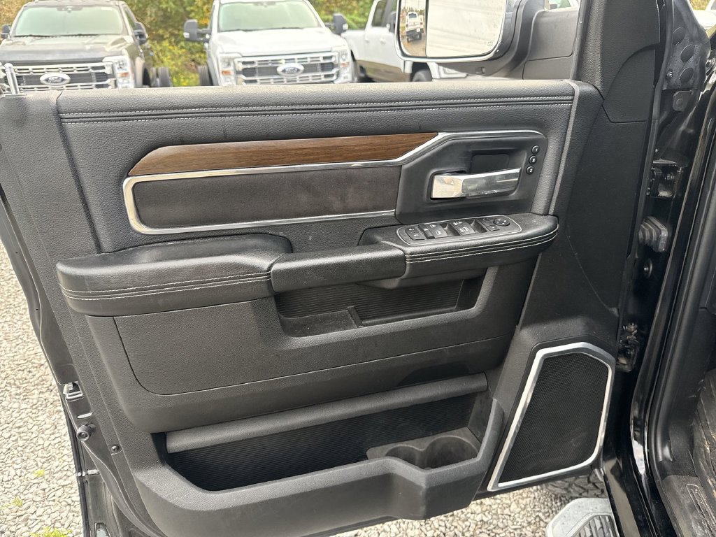 Used 2022 RAM 2500 Laramie AWD/4WD image 22