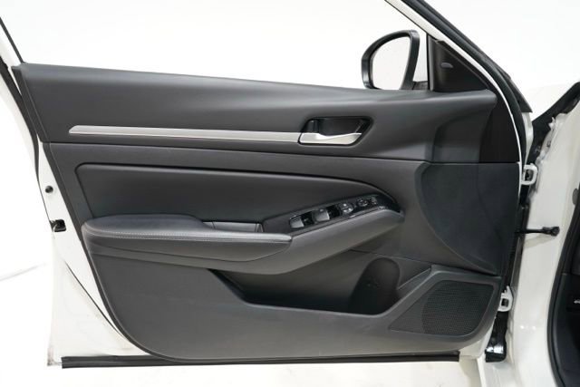 Used 2023 Nissan Altima 2.5 SV image 20