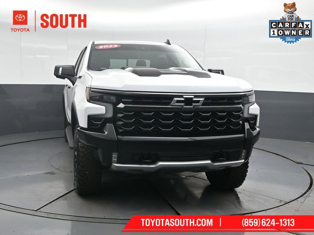 Used 2022 Chevrolet Silverado 1500 ZR2 w/ Technology Package image 5