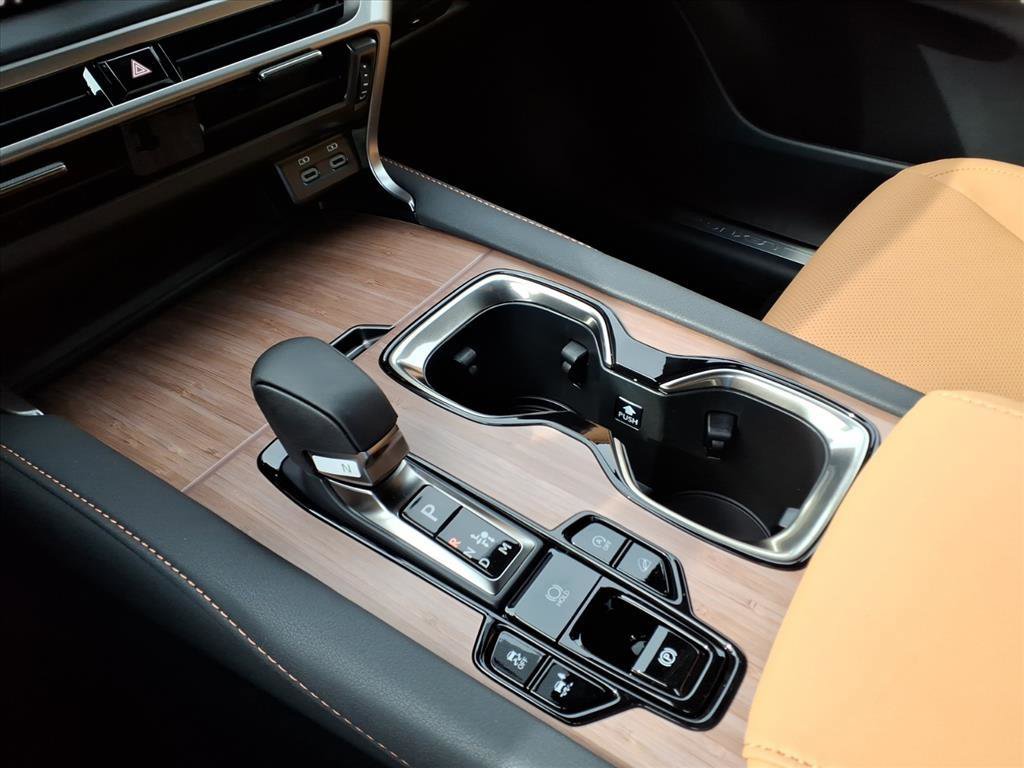 New 2025 Lexus ES 350 w/ Premium Package image 14