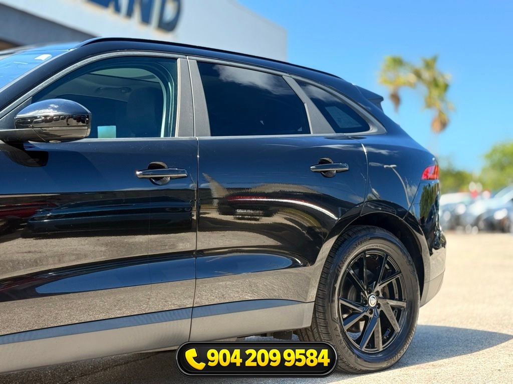 Used 2018 Jaguar F-PACE Premium image 3