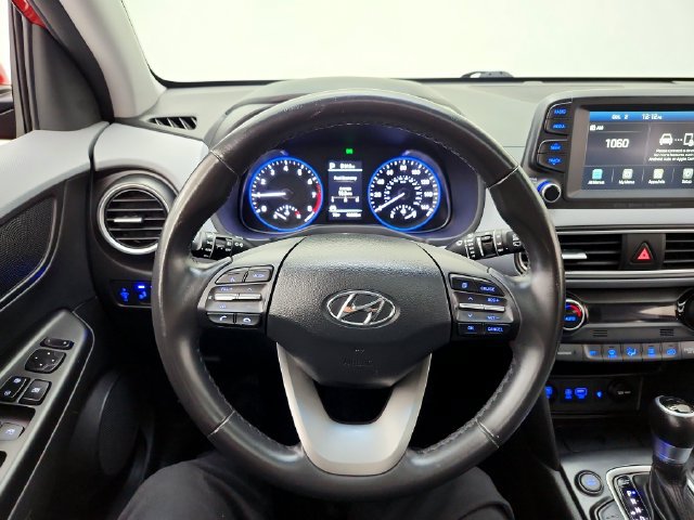 Used 2021 Hyundai Kona Limited AWD/4WD image 25