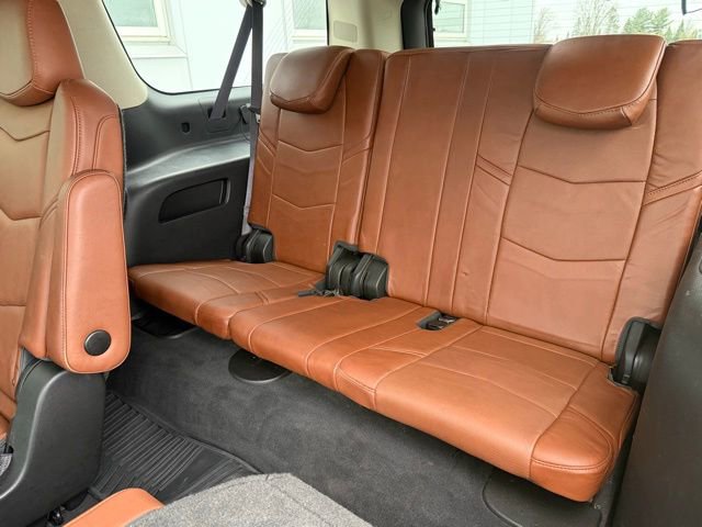 Used 2015 Cadillac Escalade ESV Premium image 30