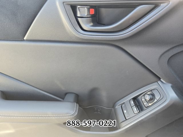 Used 2025 Toyota GR86 Premium RWD image 30