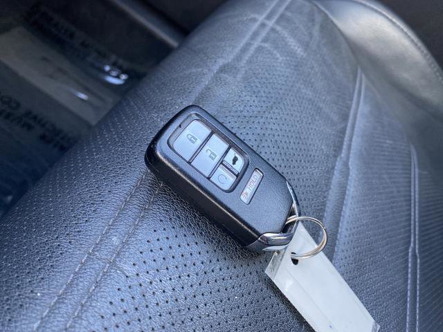 Used 2020 Honda CR-V EX-L image 32