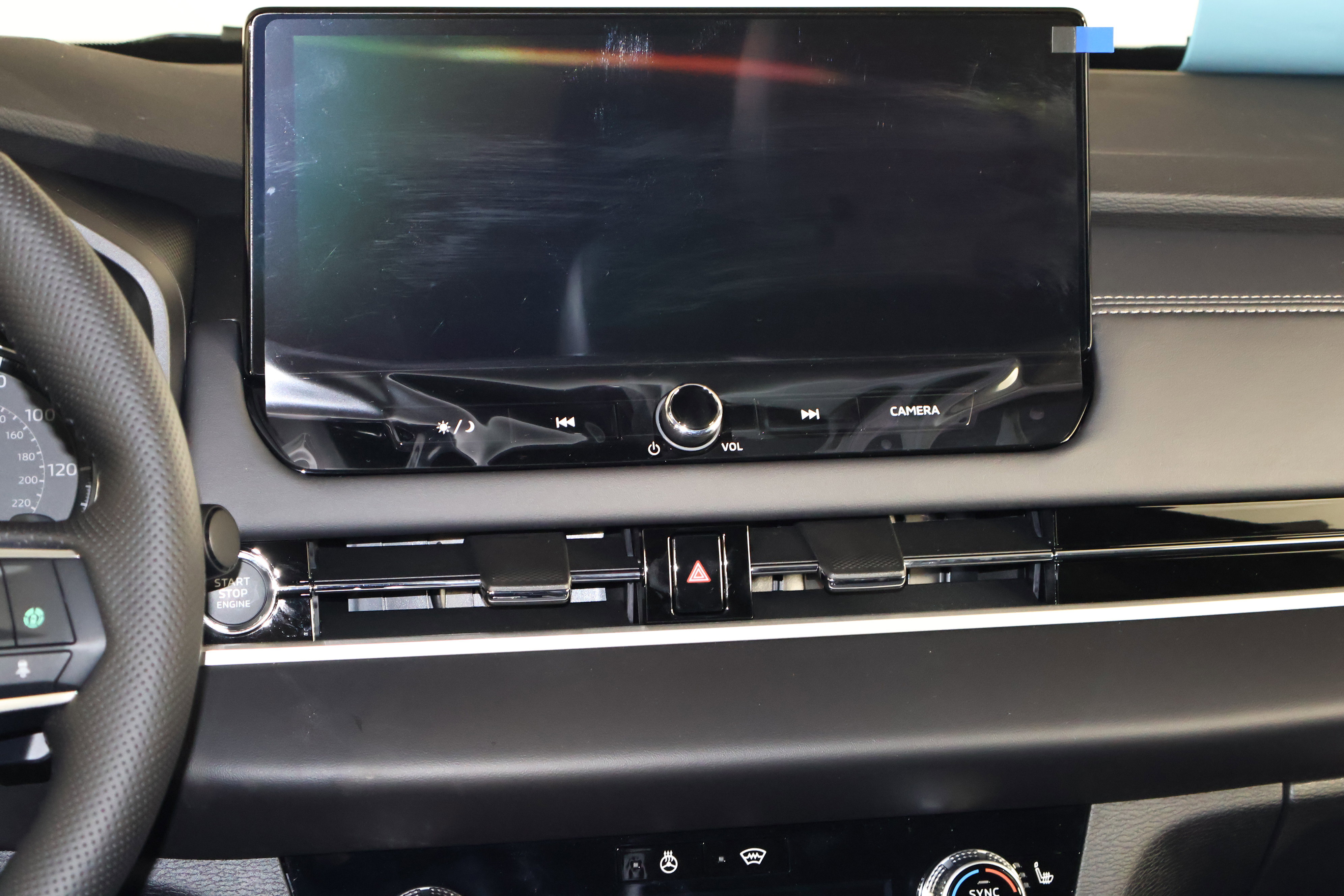 New 2026 Mitsubishi Outlander SE image 12