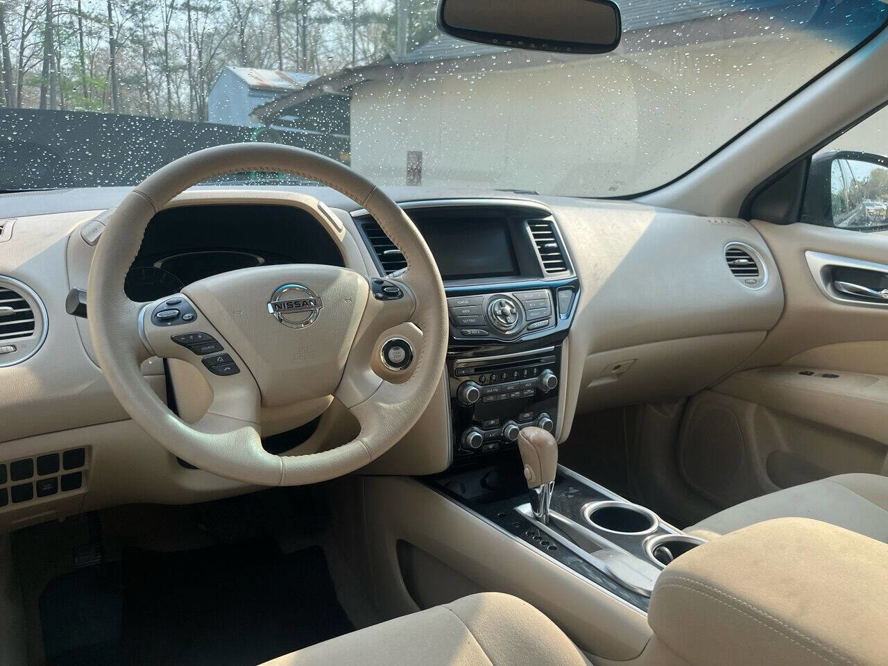 Used 2015 Nissan Pathfinder SV w/ Cargo Package image 18