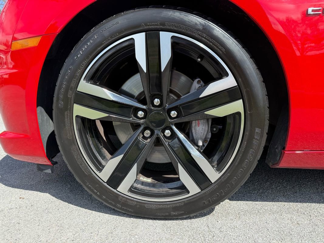 Used 2011 Chevrolet Camaro SS w/ RS Package image 14