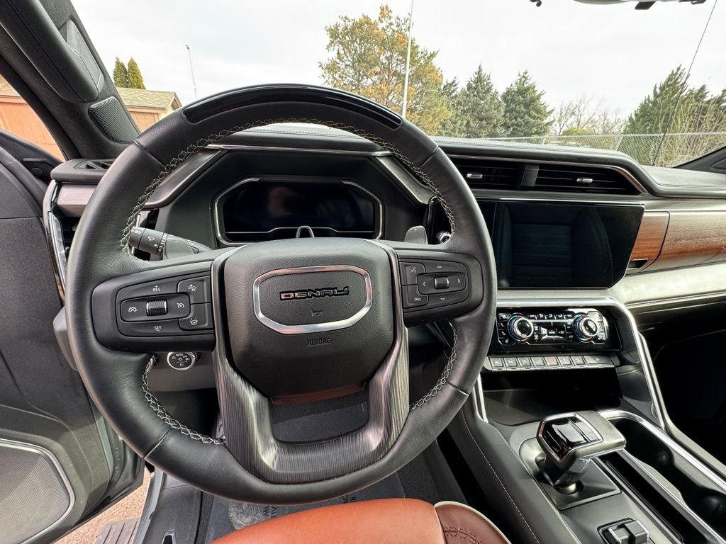 Used 2024 GMC Sierra 1500 Denali Ultimate image 25