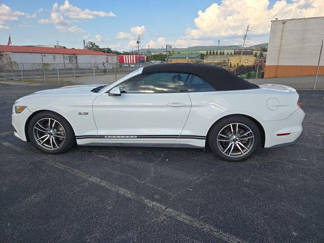 Used 2016 Ford Mustang Premium RWD image 5
