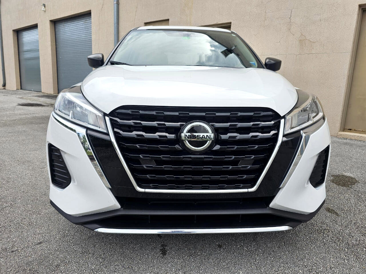 Used 2021 Nissan Kicks S image 6