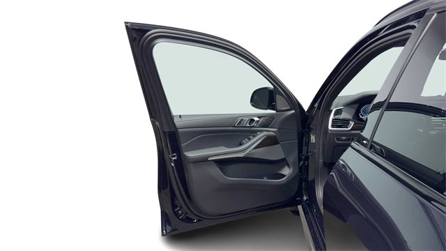 Used 2023 BMW X5 xDrive45e w/ M Sport Package image 10