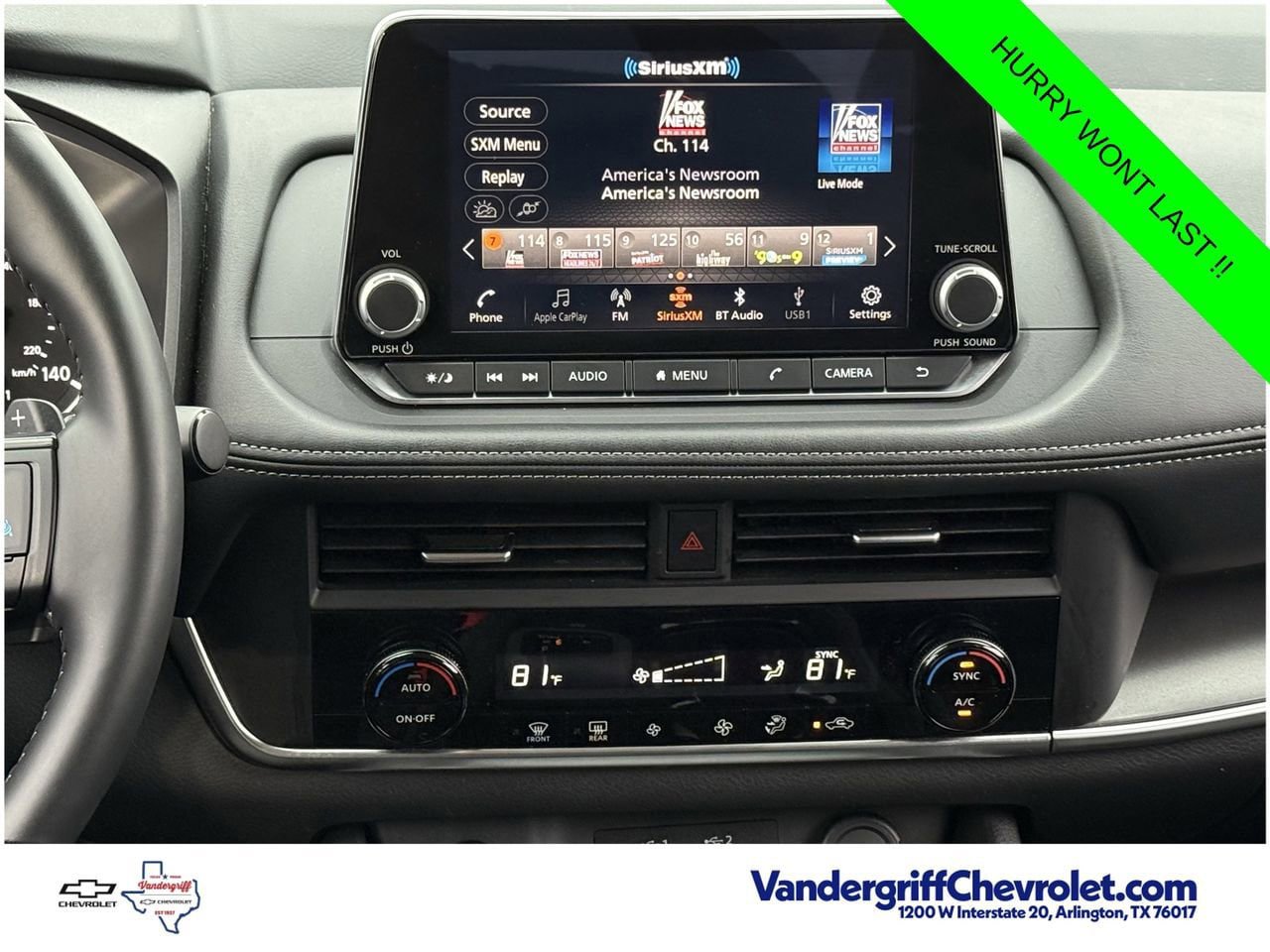 Used 2025 Nissan Rogue SV AWD/4WD image 16