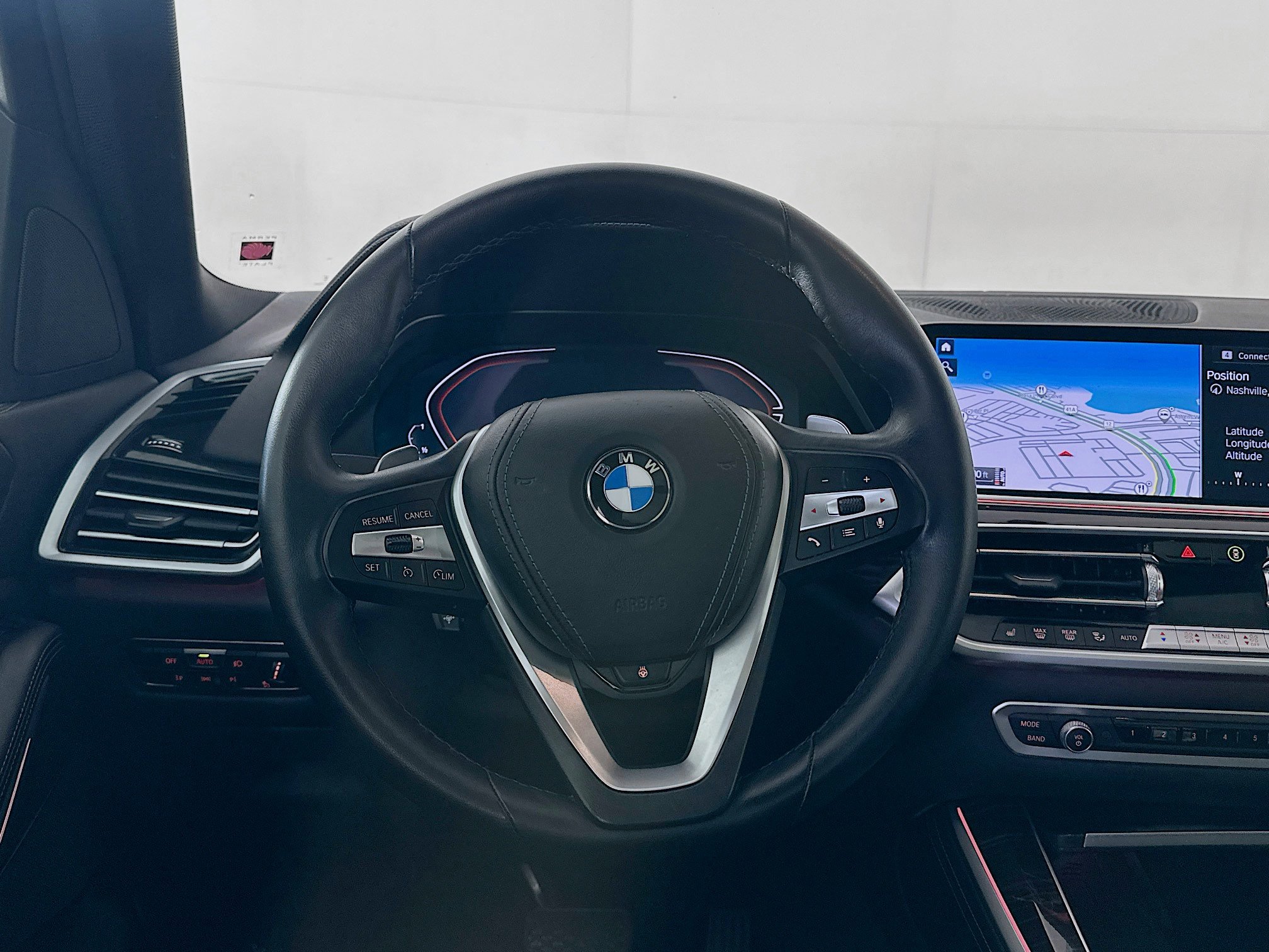 Used 2023 BMW X5 xDrive40i w/ Climate Comfort Package AWD/4WD image 18