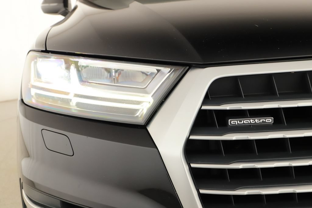 Used 2019 Audi Q7 3.0T Premium Plus w/ Premium Plus Package AWD/4WD image 34