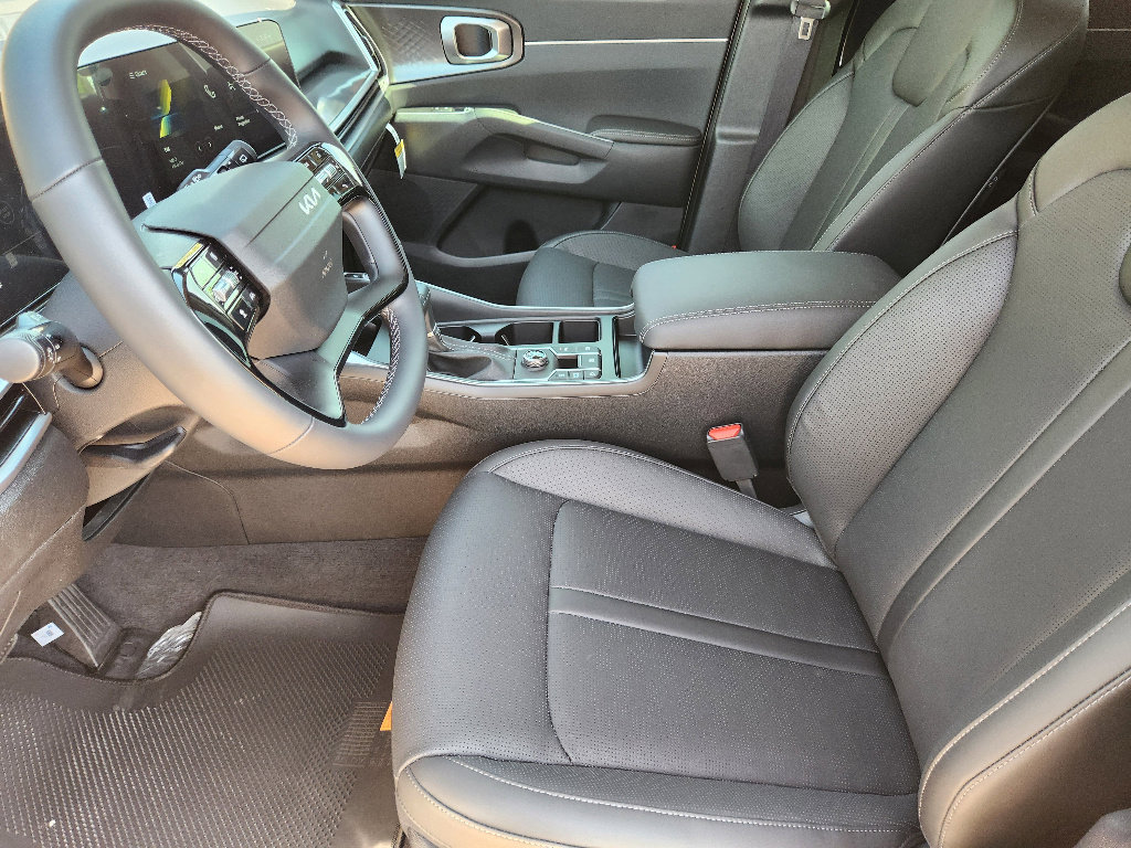 New 2026 Kia Sorento S image 9