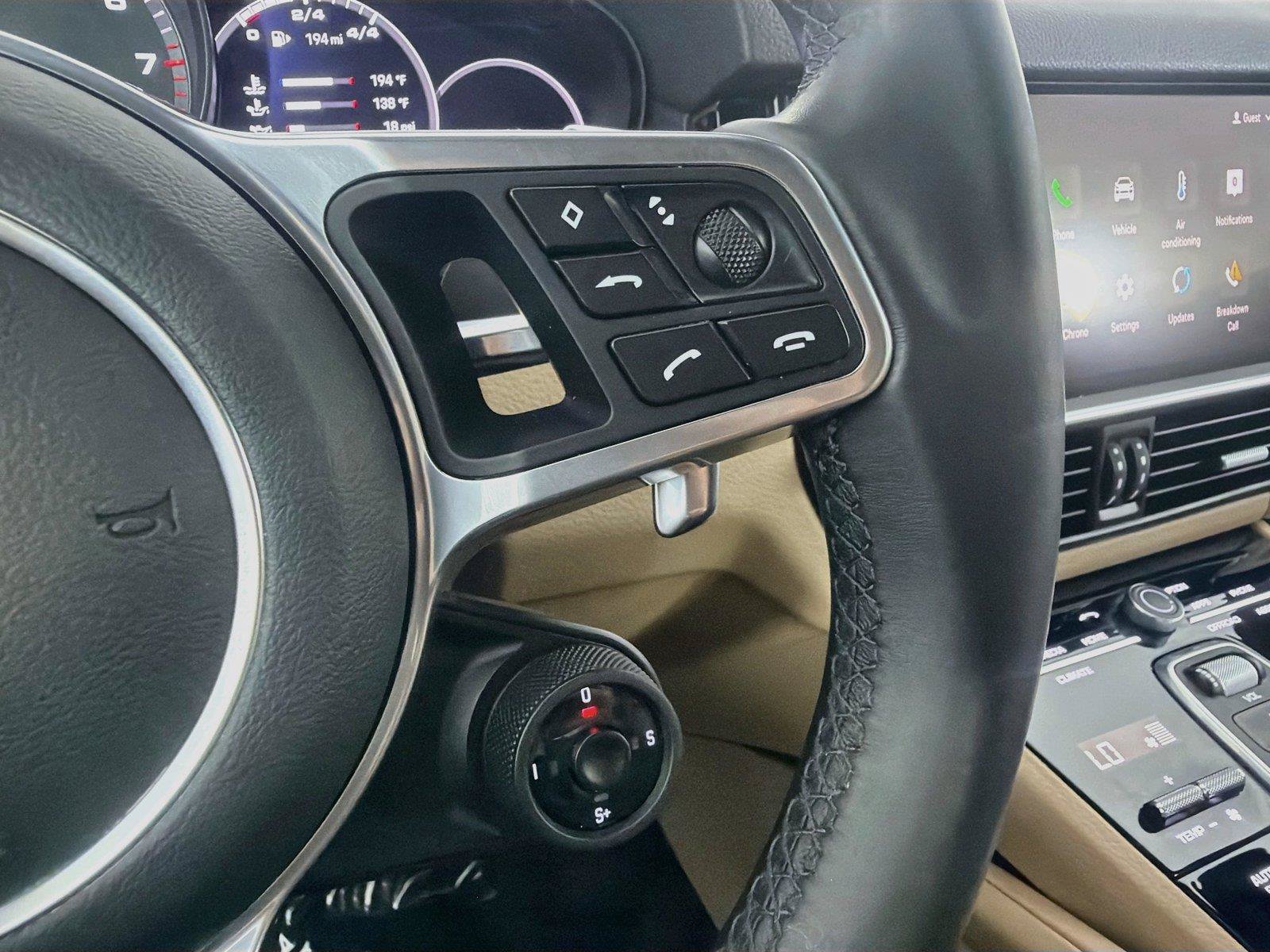 Certified 2023 Porsche Cayenne Platinum Edition AWD/4WD image 13