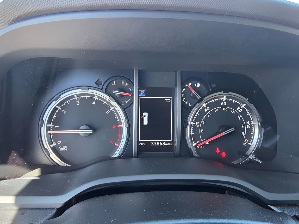 Used 2023 Toyota 4Runner TRD Off-Road Premium w/ Moonroof Package AWD/4WD image 18