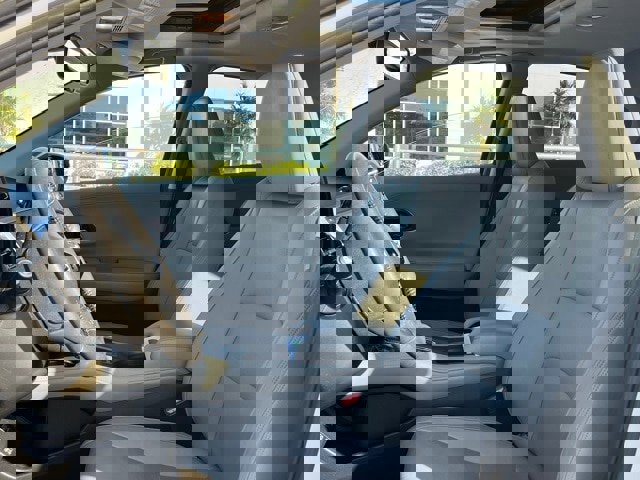 Used 2019 Honda HR-V EX-L image 6