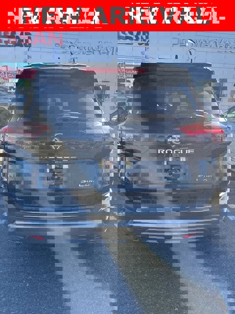 Used 2023 Nissan Rogue SL w/ SL Premium Package image 9