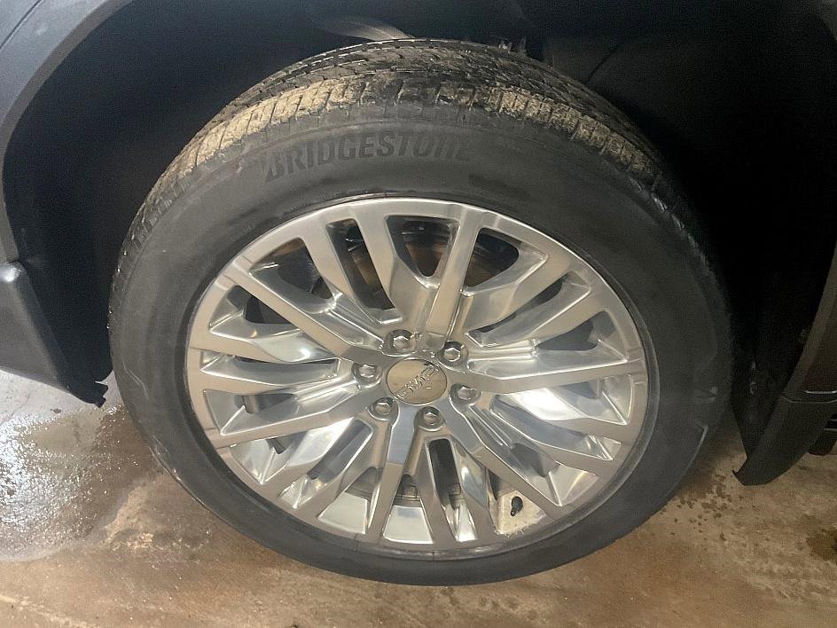 Used 2019 GMC Sierra 1500 Denali w/ Denali Ultimate Package image 14