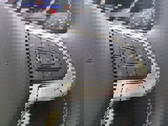 Used 2022 Volkswagen Taos SE image 26