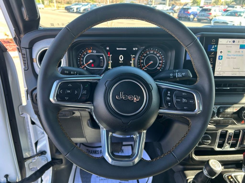 Used 2024 Jeep Wrangler Unlimited Sahara AWD/4WD image 22