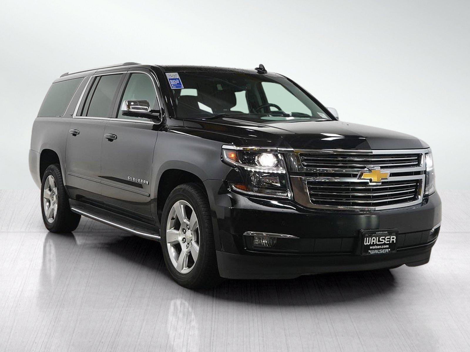 Used 2016 Chevrolet Suburban LTZ AWD/4WD image 7