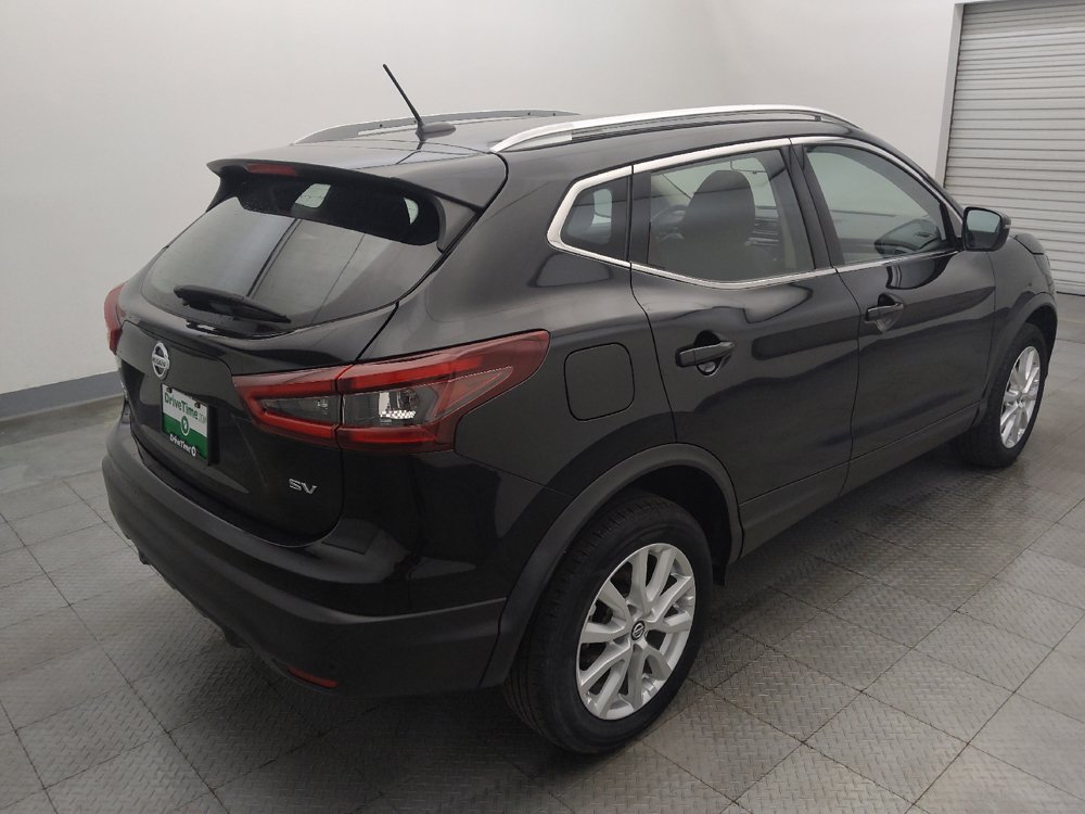 Used 2022 Nissan Rogue Sport SV FWD image 9
