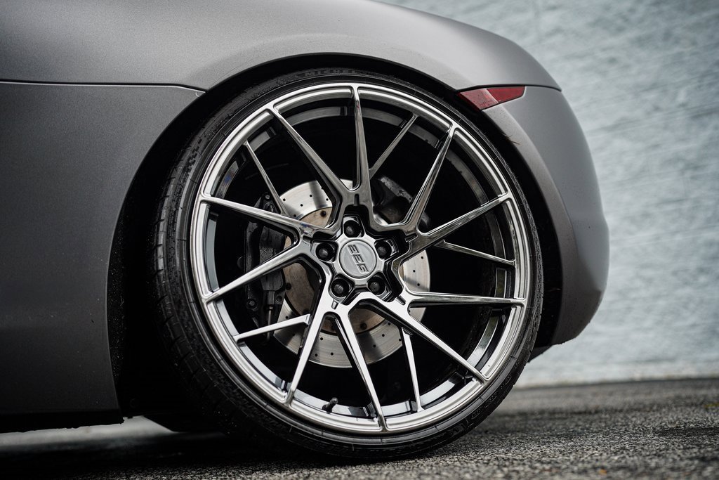 Used 2013 McLaren MP4-12C Spider image 19