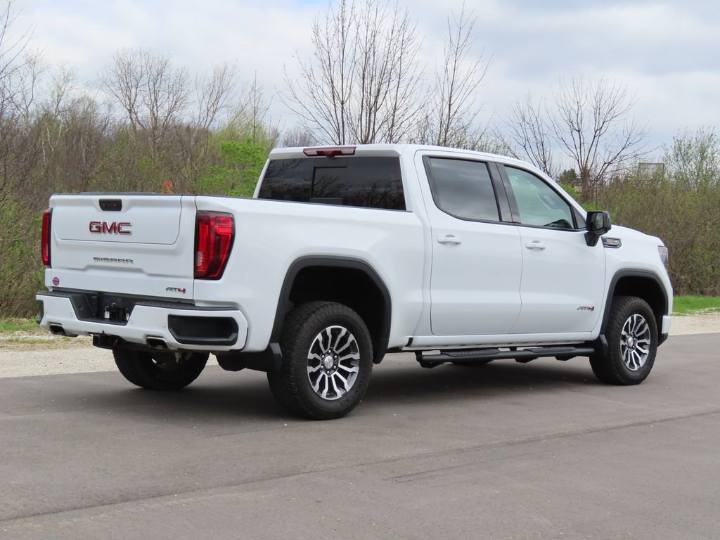 Certified 2023 GMC Sierra 1500 AT4 w/ Technology Package AWD/4WD image 3