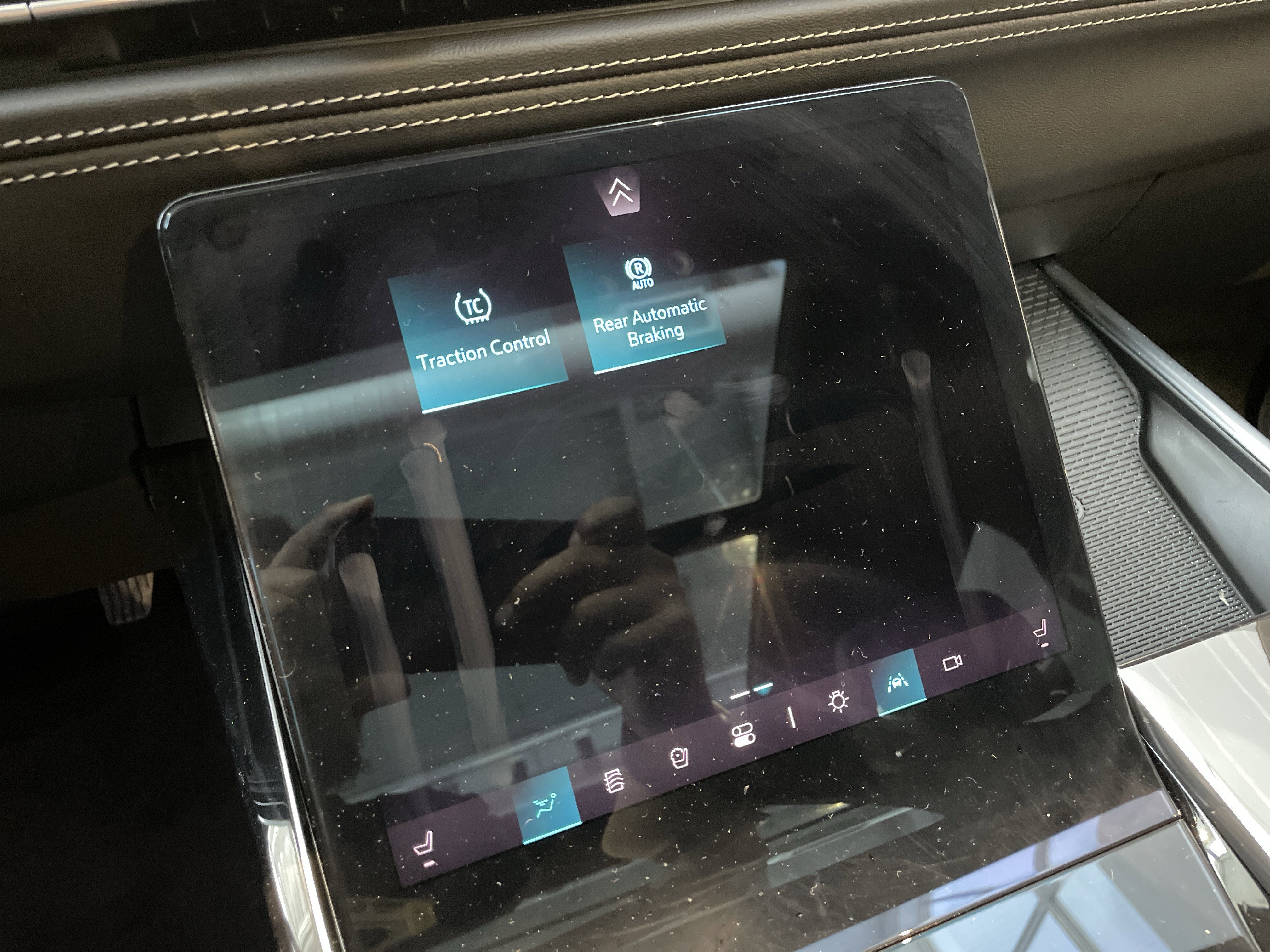 Used 2026 Cadillac Escalade Sport w/ LPO, ONYX Package image 36