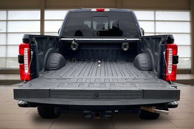 Used 2023 Ford F250 Lariat w/ Sport Appearance Package AWD/4WD image 18