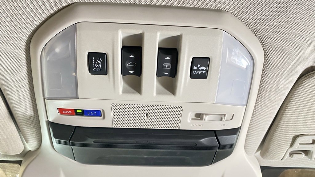 Used 2022 Subaru Ascent Touring image 24