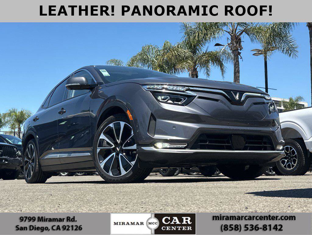 Used 2023 VinFast VF 8 Plus AWD/4WD image 1