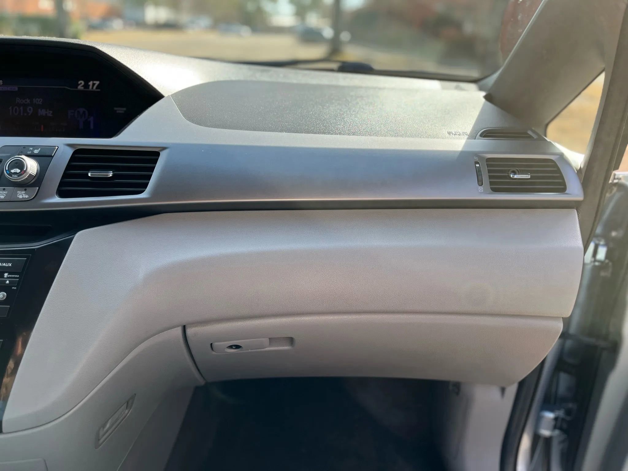 Used 2013 Honda Odyssey EX-L image 25