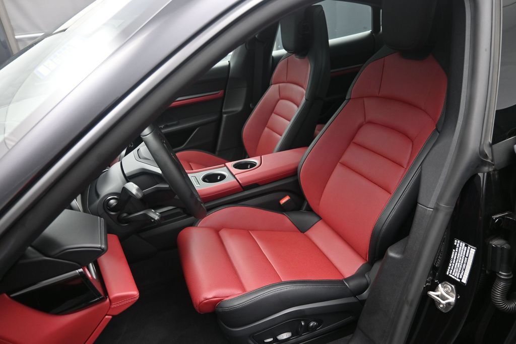 New 2025 Porsche Taycan AWD/4WD image 10