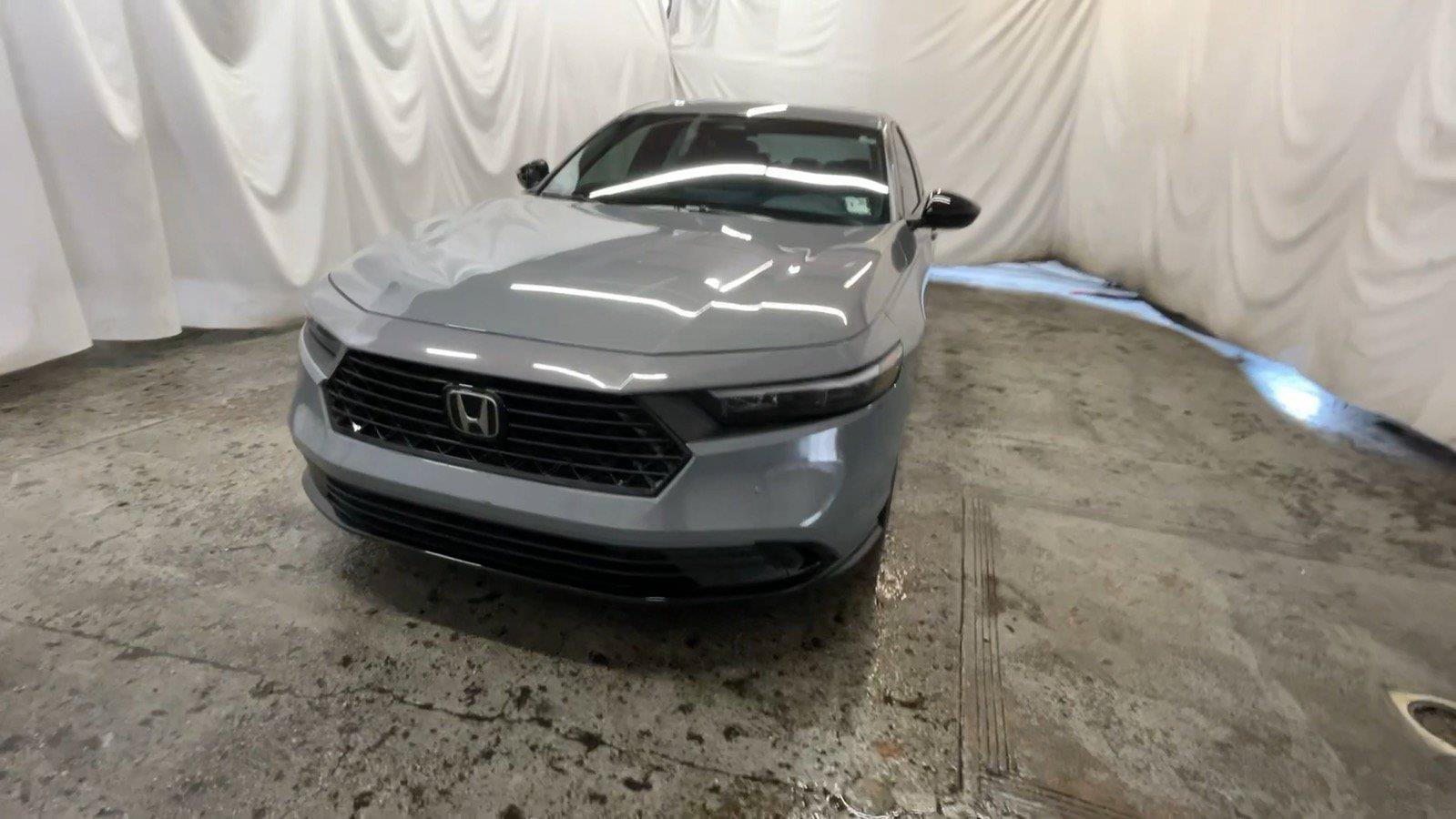 Used 2025 Honda Accord Sport image 15