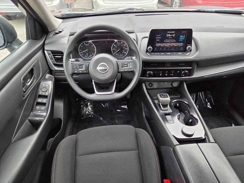 Used 2024 Nissan Rogue S image 20
