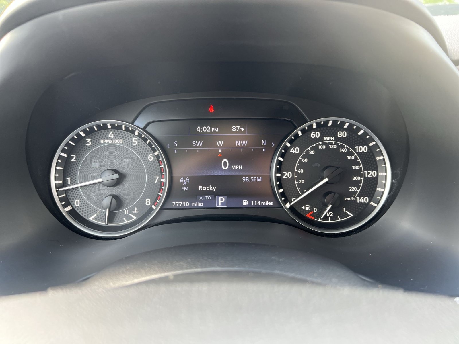 Used 2022 Nissan Armada SL AWD/4WD image 17