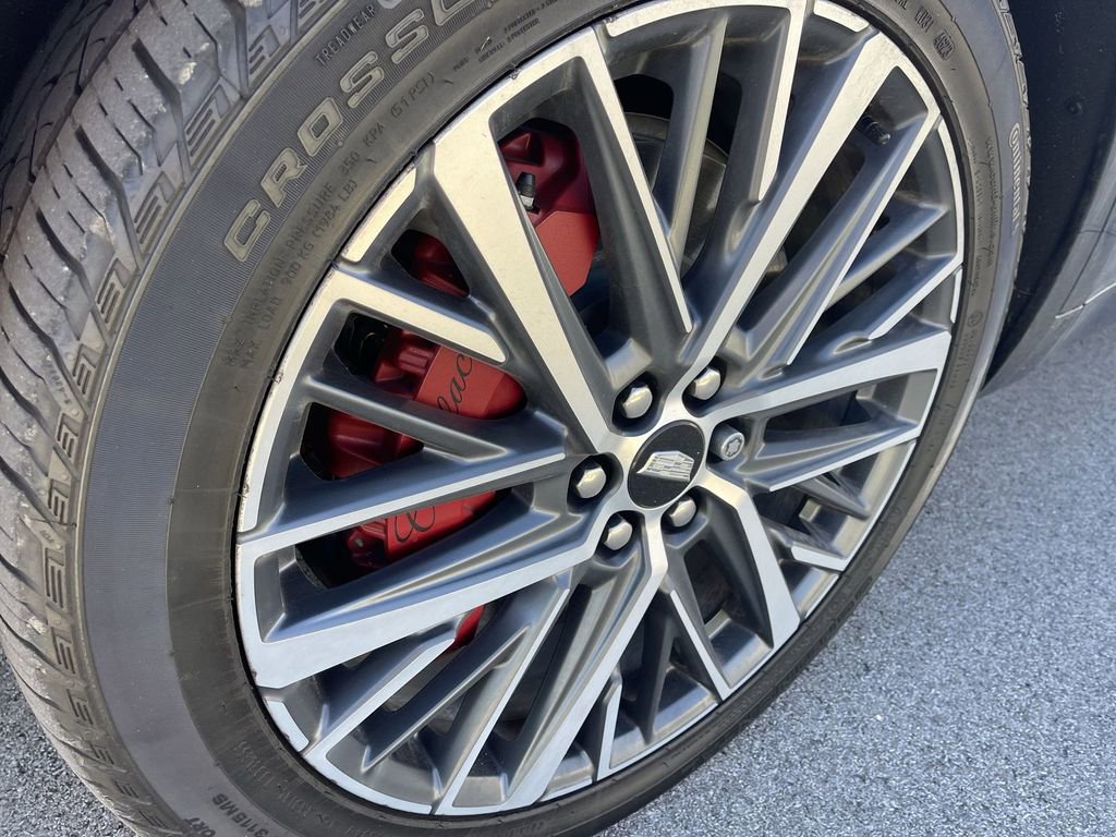 Certified 2024 Cadillac XT6 Sport w/ Technology Package image 2