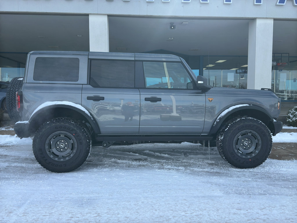 New 2025 Ford Bronco Badlands image 7